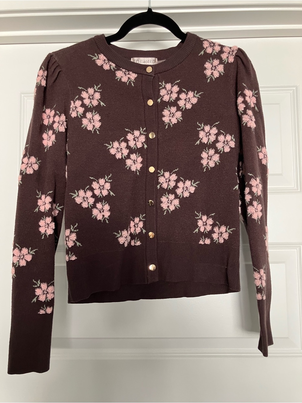 FORWARD Young Contemporary Women's Sweater with Flowers size Medium 2026-727